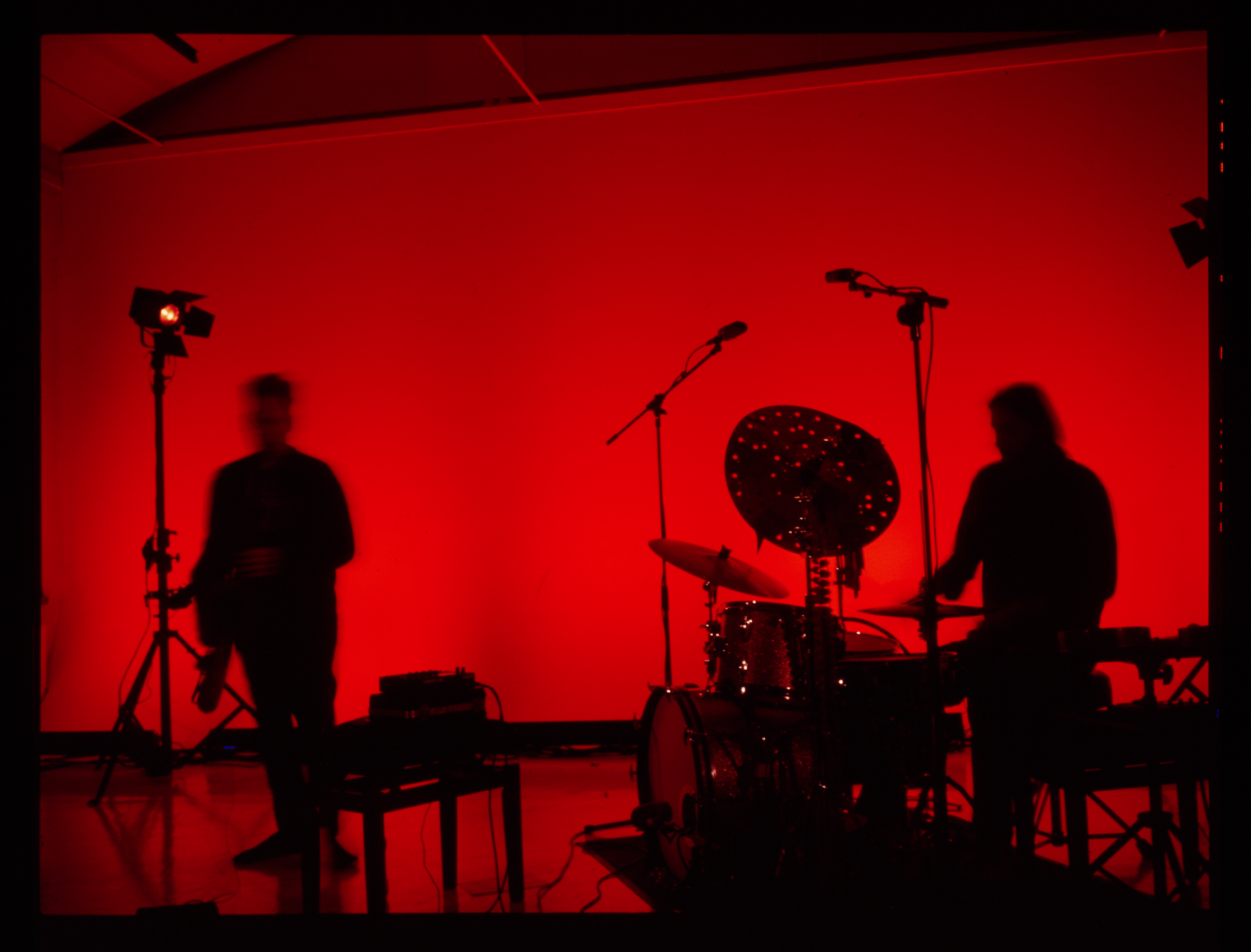 Berke Can Özcan playing live with Jonah Parzen-Johnson